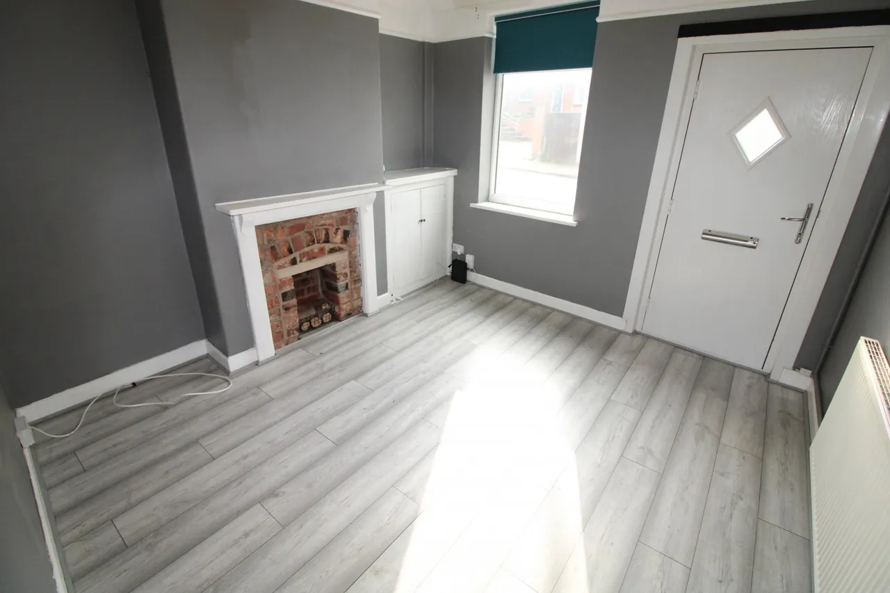 Tutbury Road, Burton upon Trent, DE13, photo 2