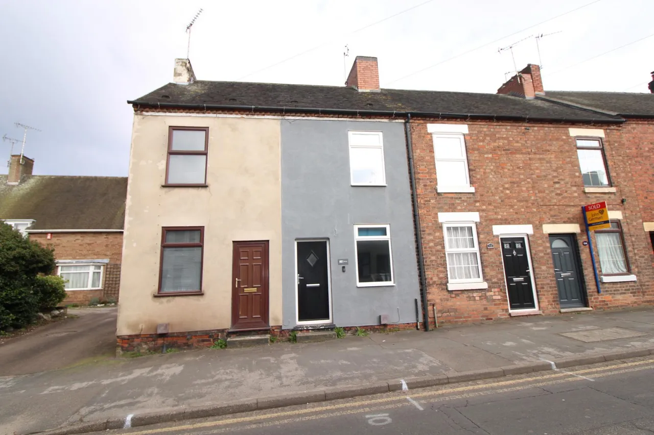 2 bed house to rent, Tutbury Road, Burton upon Trent, DE13