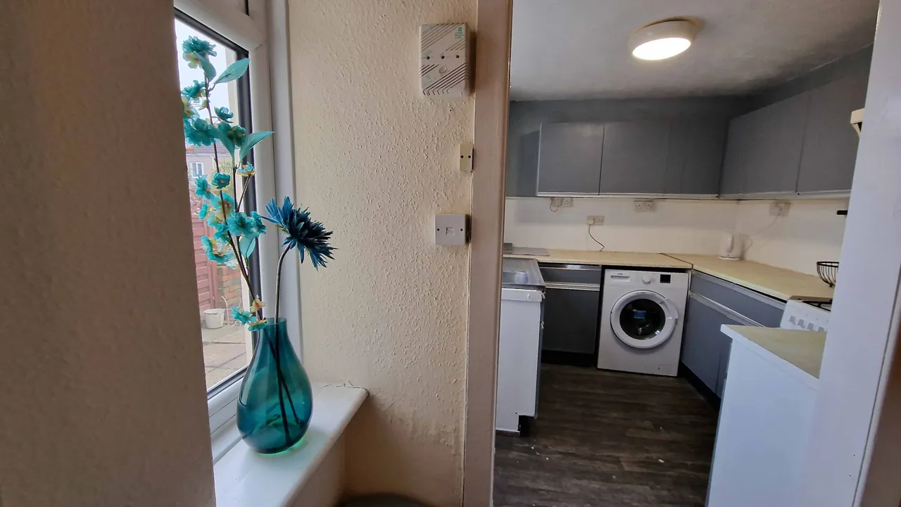 Brentry Road, Fishponds, Bristol, photo 6