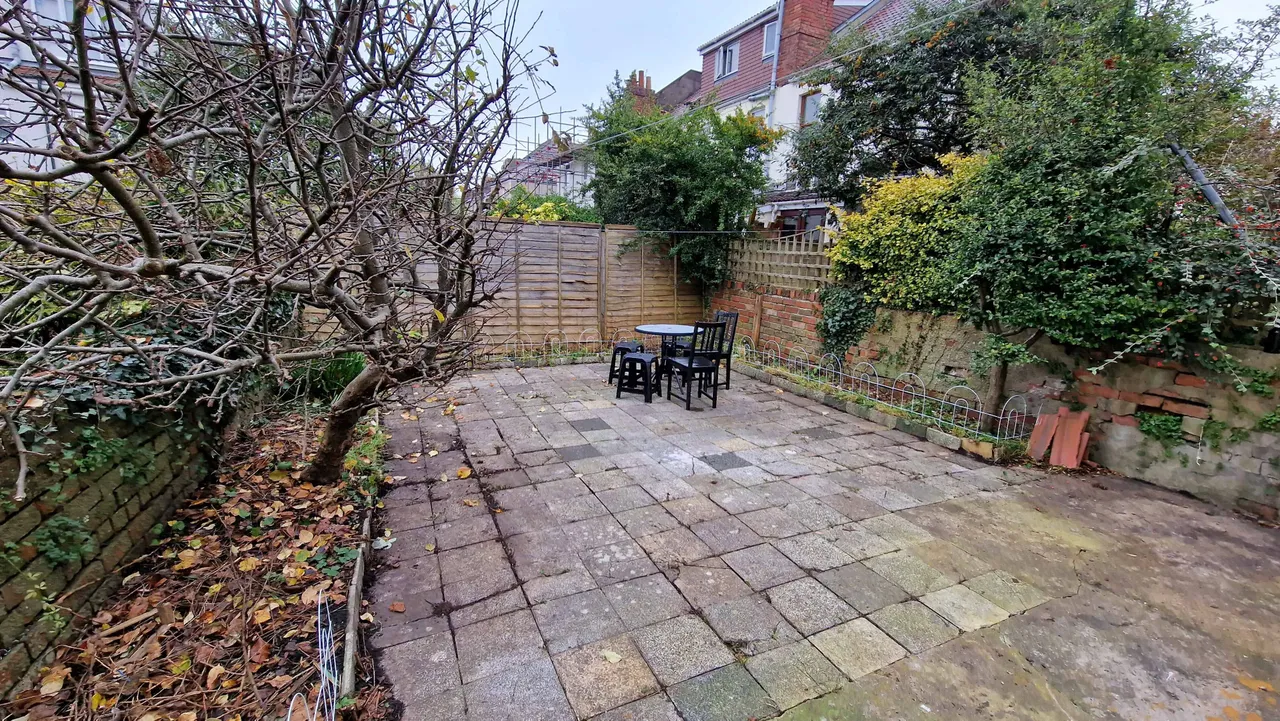Brentry Road, Fishponds, Bristol, photo 17