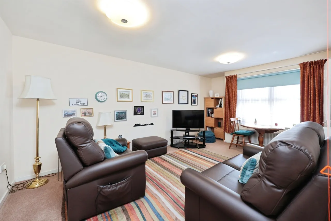Lower High Street, Watford, WD17, photo 4