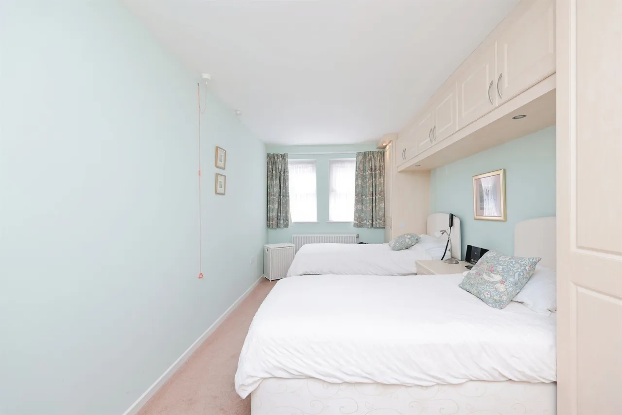 Lower High Street, Watford, WD17, photo 10