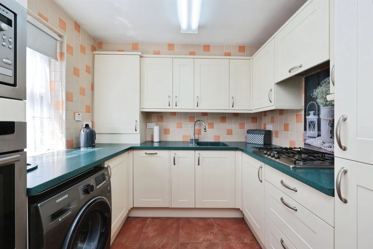 Lower High Street, Watford, WD17, photo 7