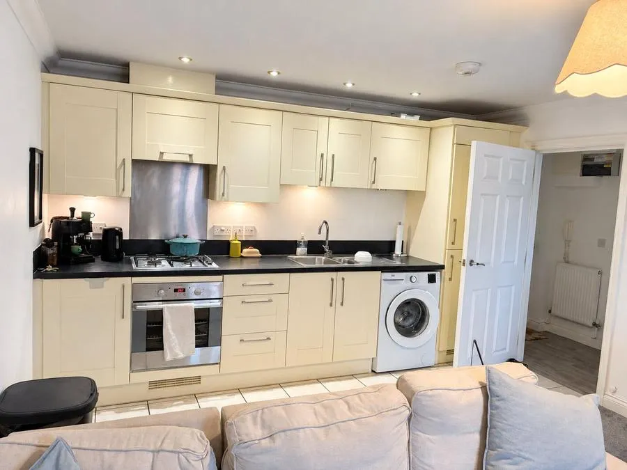 St. Pirans Avenue, Portsmouth, PO3, photo 8