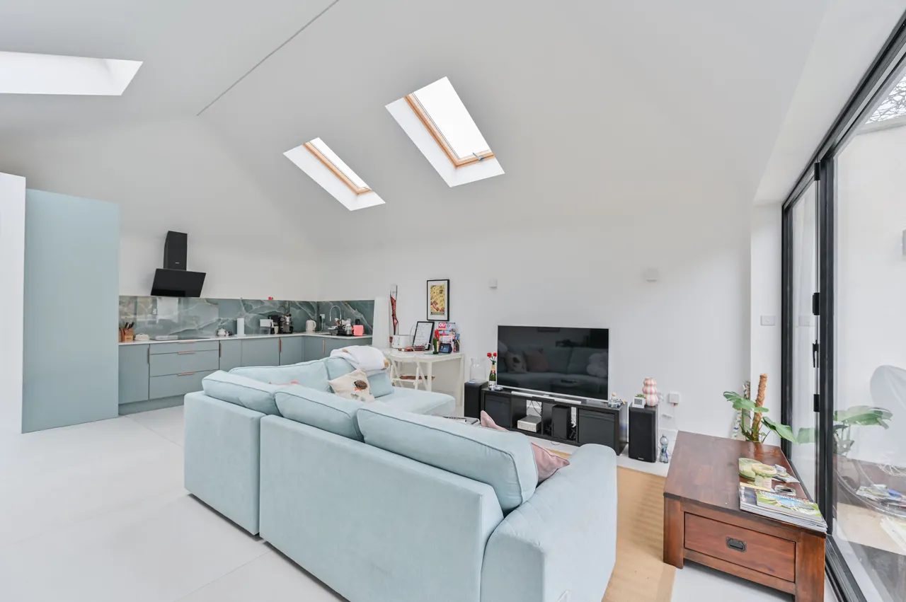 118a Bickersteth Road, London, photo 3