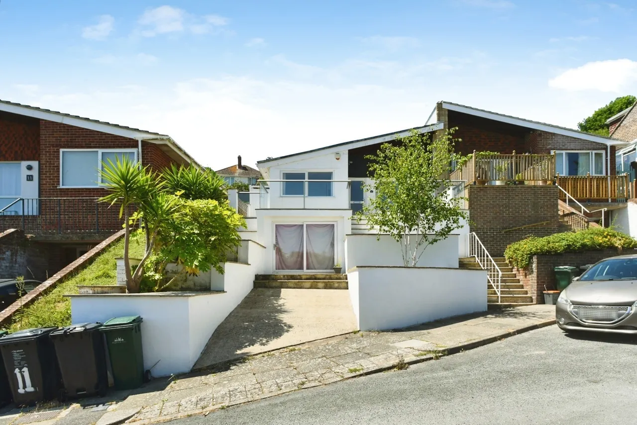 2 bed property for sale, Lindfield Close, Saltdean, BN2