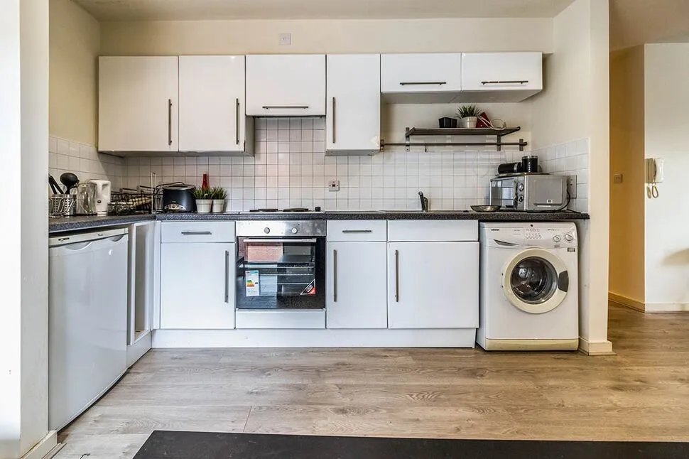 Ordsall Lane, Salford, Greater Manchester, M5, photo 4