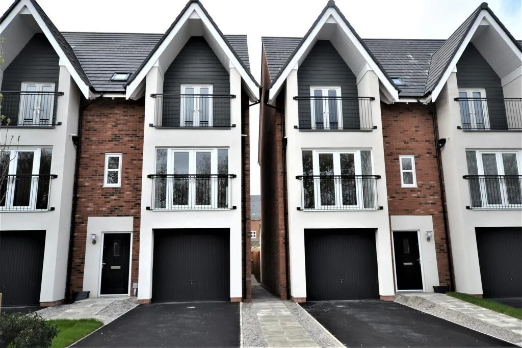 5 bed house to rent, Poppy Road, Wilmslow, SK9
