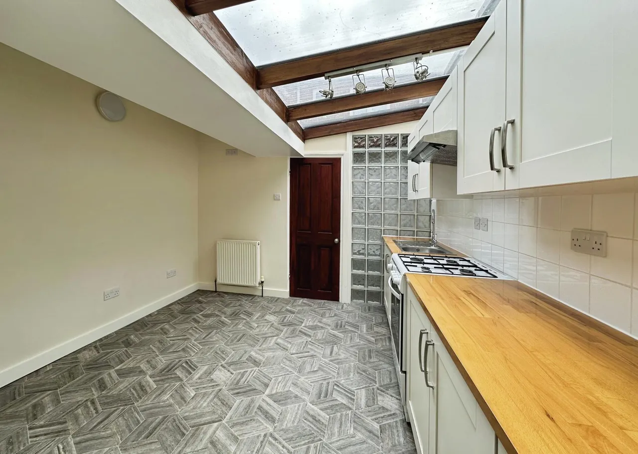 Helena Place, Exmouth, EX8, photo 5