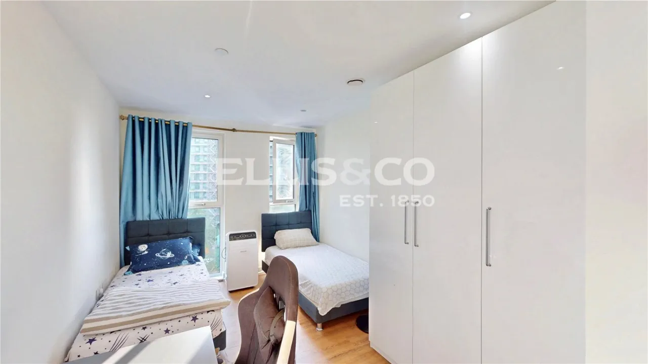 Hatton Road, Wembley, HA0, photo 9