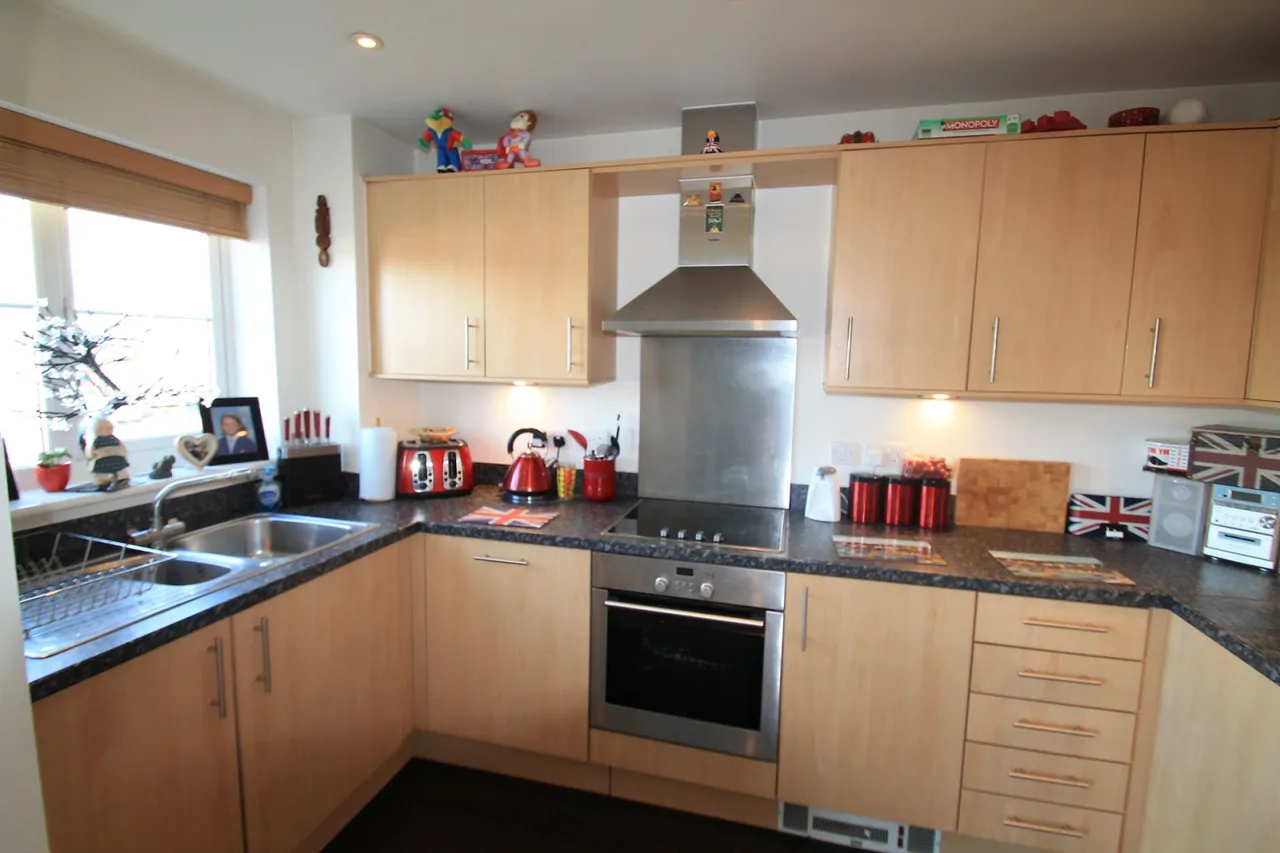 Trinity Court, Dartford, Kent, DA1, photo 4