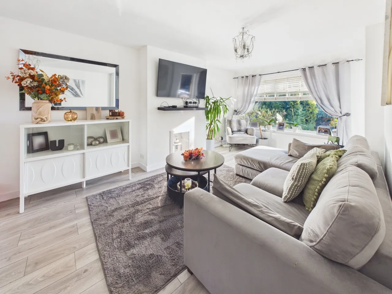 2 bed newton close, slough, berkshire,sl3 for sale, Slough, Berkshire