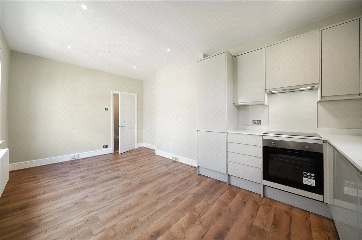 Racton Road, London, SW6, photo 11