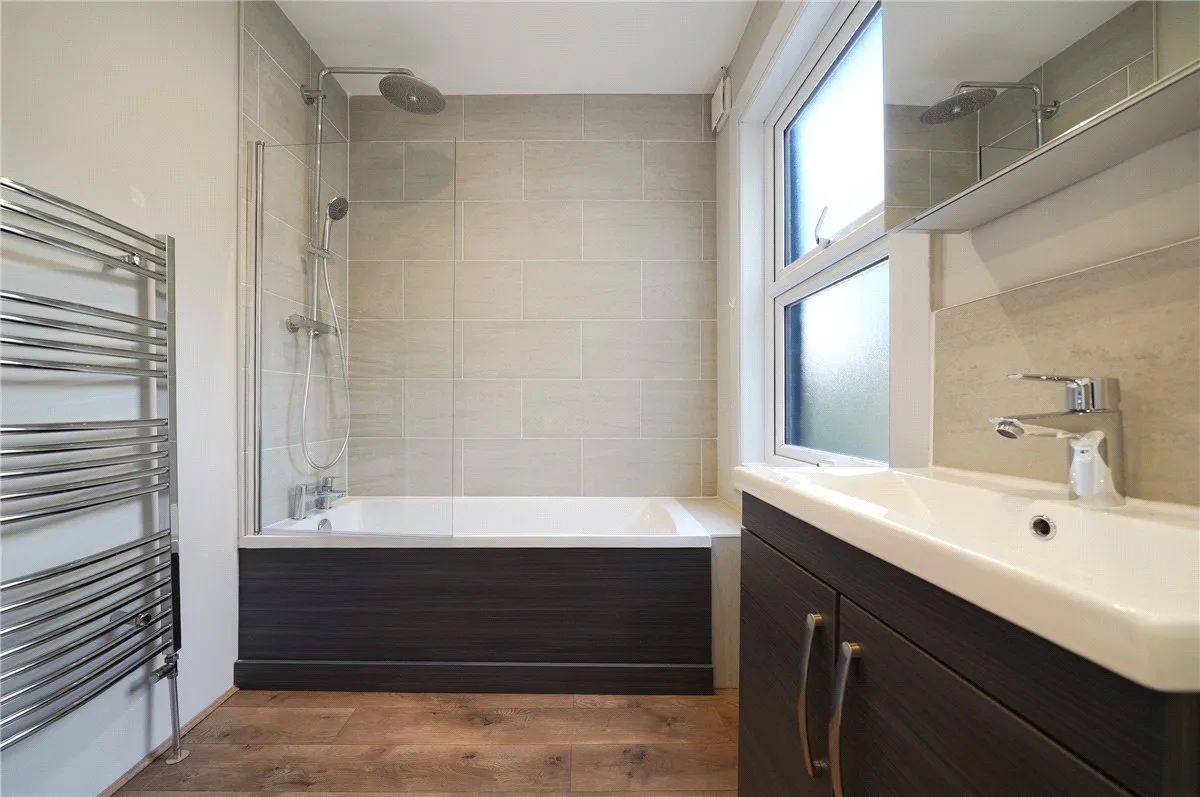 Racton Road, London, SW6, photo 2