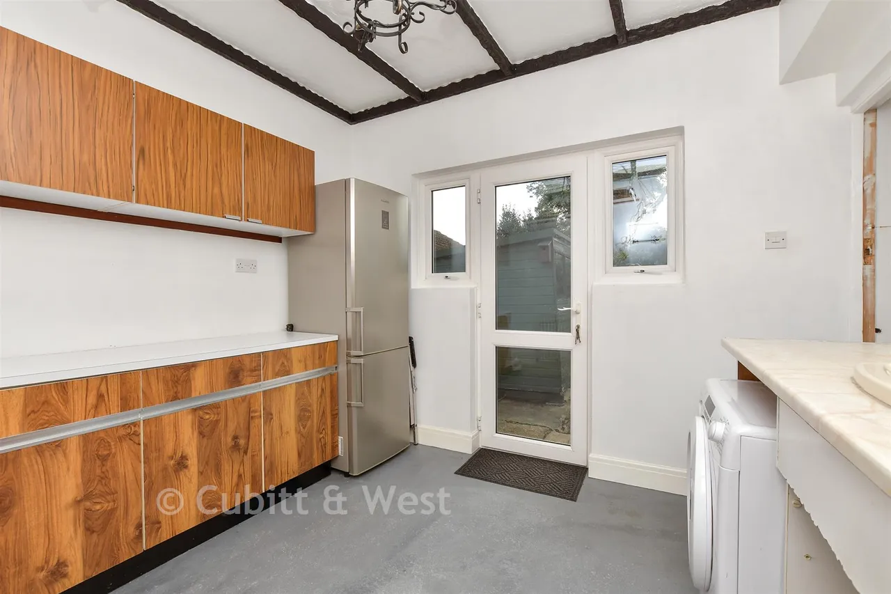 Wilmot Way, Banstead, SM7, photo 6