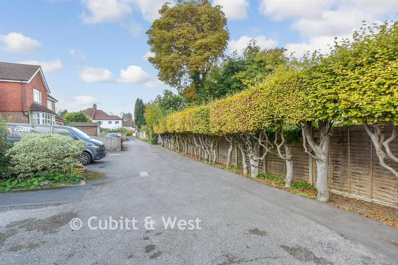 Wilmot Way, Banstead, SM7, photo 15