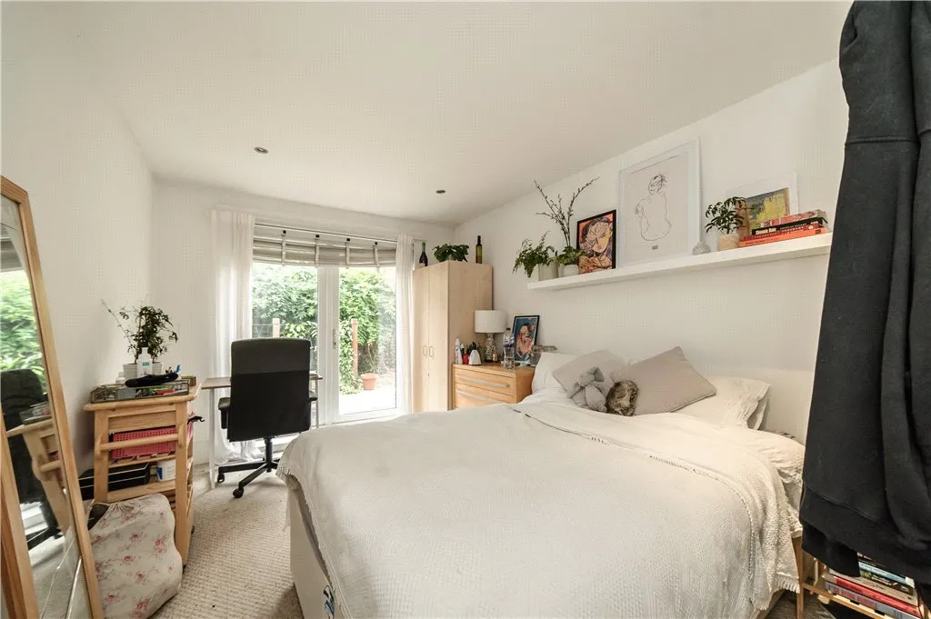 Railton Road, London, SE24, photo 3