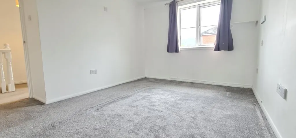 Tendring Avenue, Rayleigh, Essex, SS6 9SB, photo 14