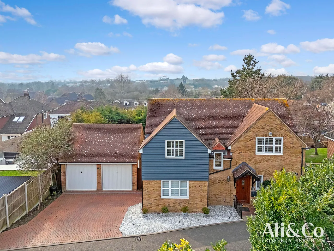 3 bed house for sale — Henry De Grey Close, Grays, Essex, RM17 5GH