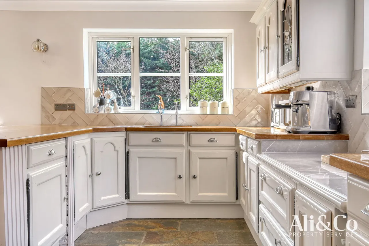 Henry De Grey Close, Grays, Essex, RM17 5GH, photo 8