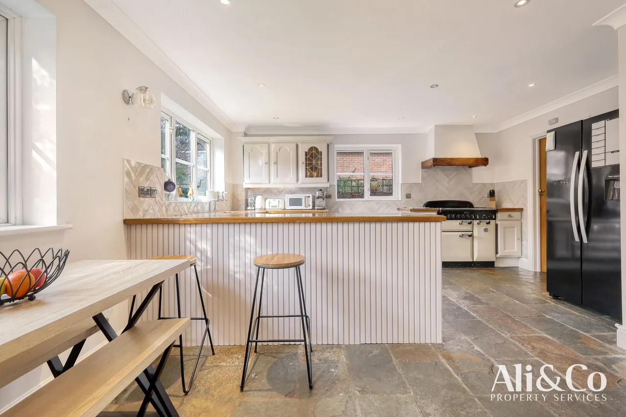 Henry De Grey Close, Grays, Essex, RM17 5GH, photo 5