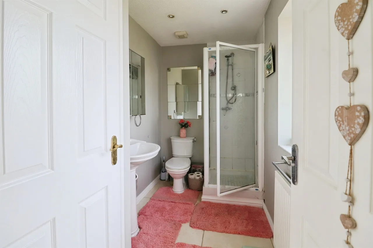 Ffordd Glas Y Dorlan, Llantwit Fardre, Pontypridd, photo 12