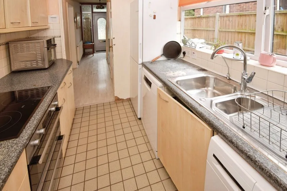 Bennetts Road, Keresley End, CV7, photo 3