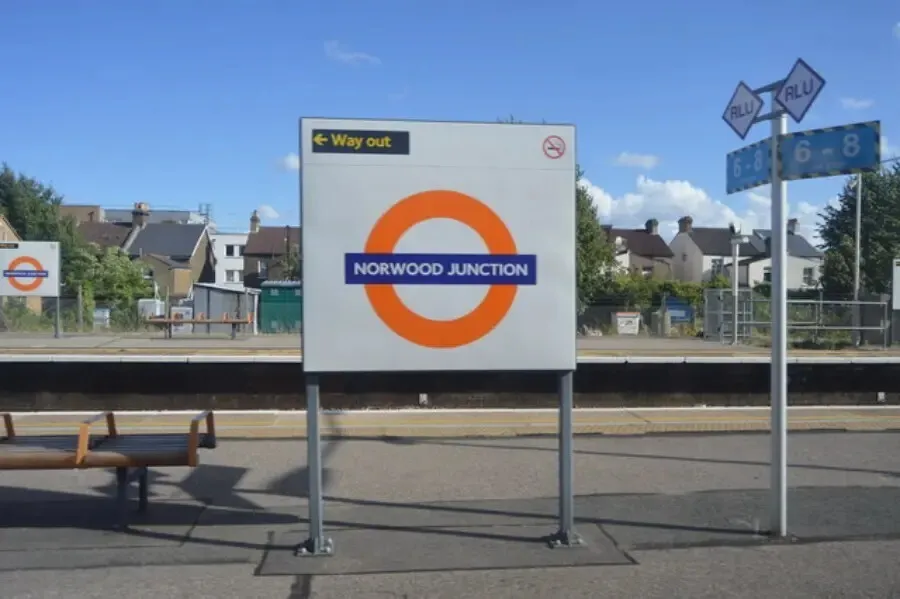 Kings Road, SE25, photo 7