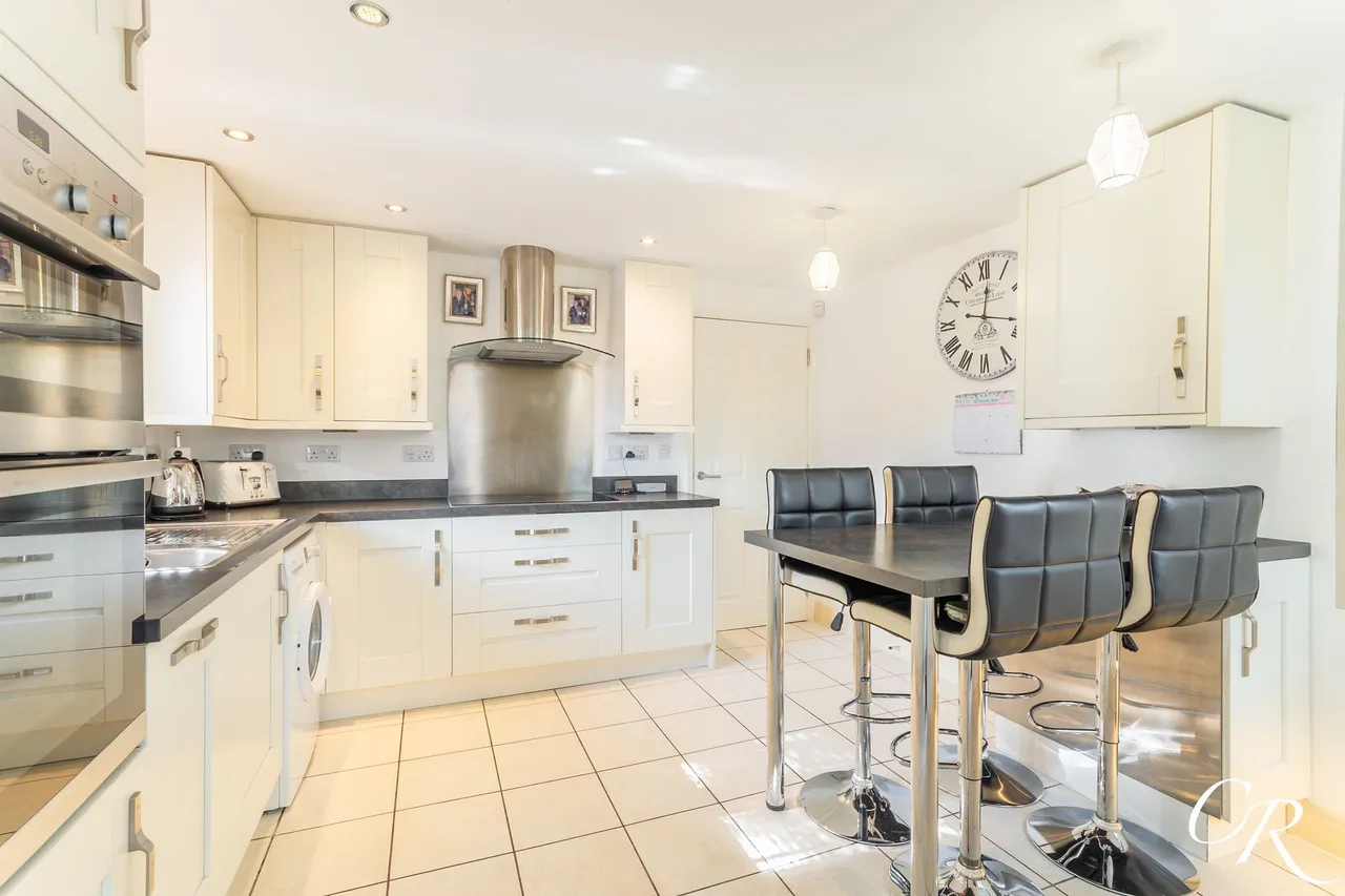 Coln Gardens, Andoversford, GL54, photo 2