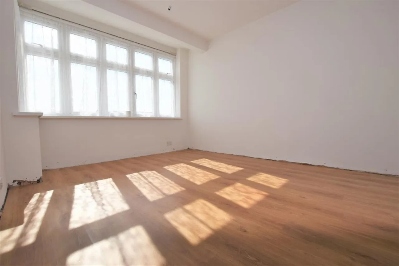 Somerville Road, Romford, RM6, photo 7