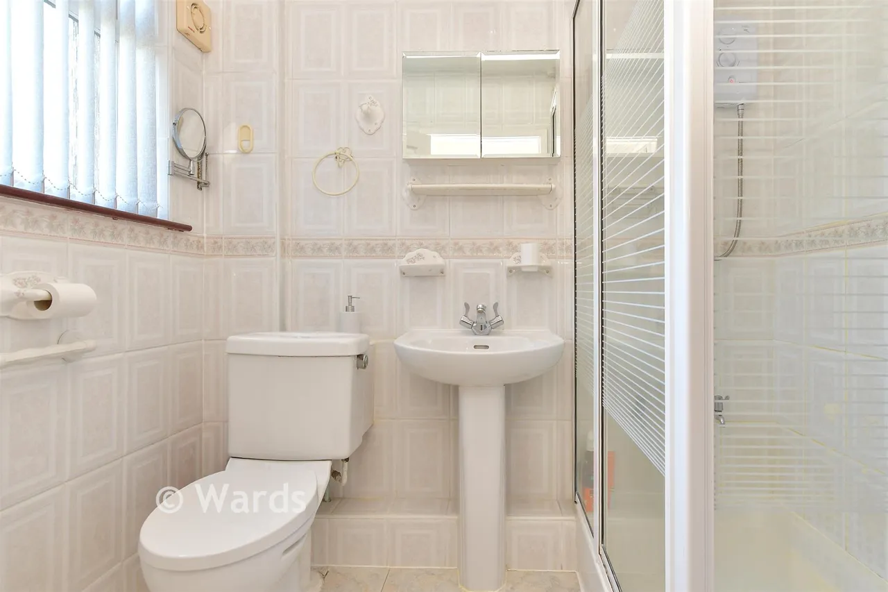 Victoria Road, Walderslade, ME5, photo 9