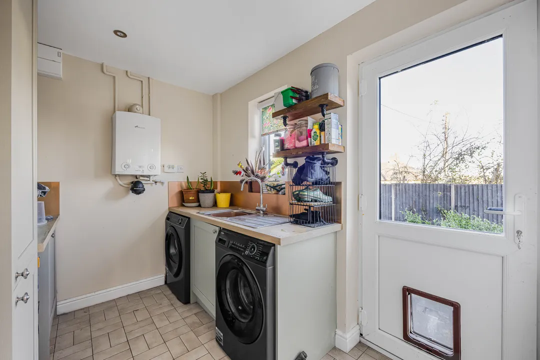 Mayern Close, Leominster, Herefordshire, HR6 8PU, photo 11