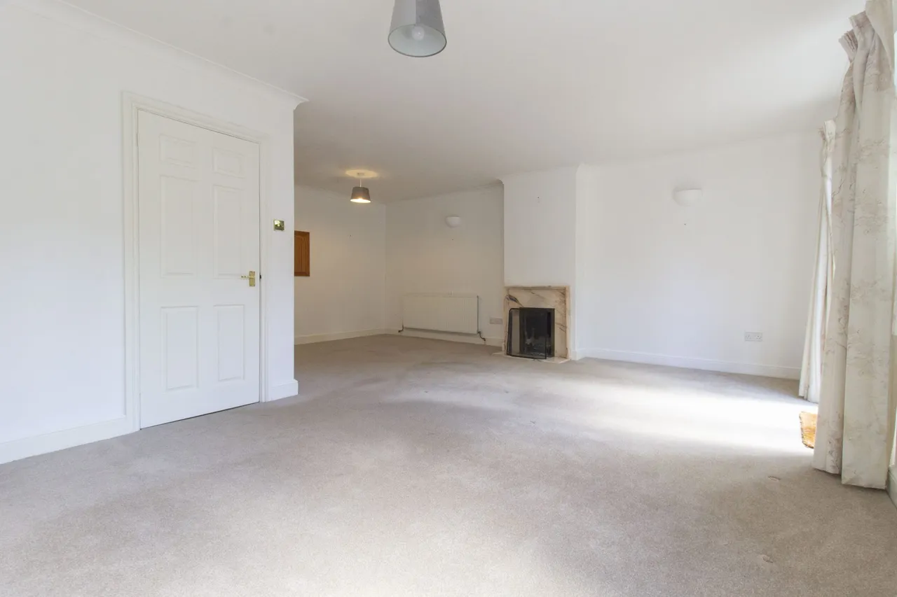 Mildmay Court, Odiham, Hampshire, RG29 1AX, photo 5