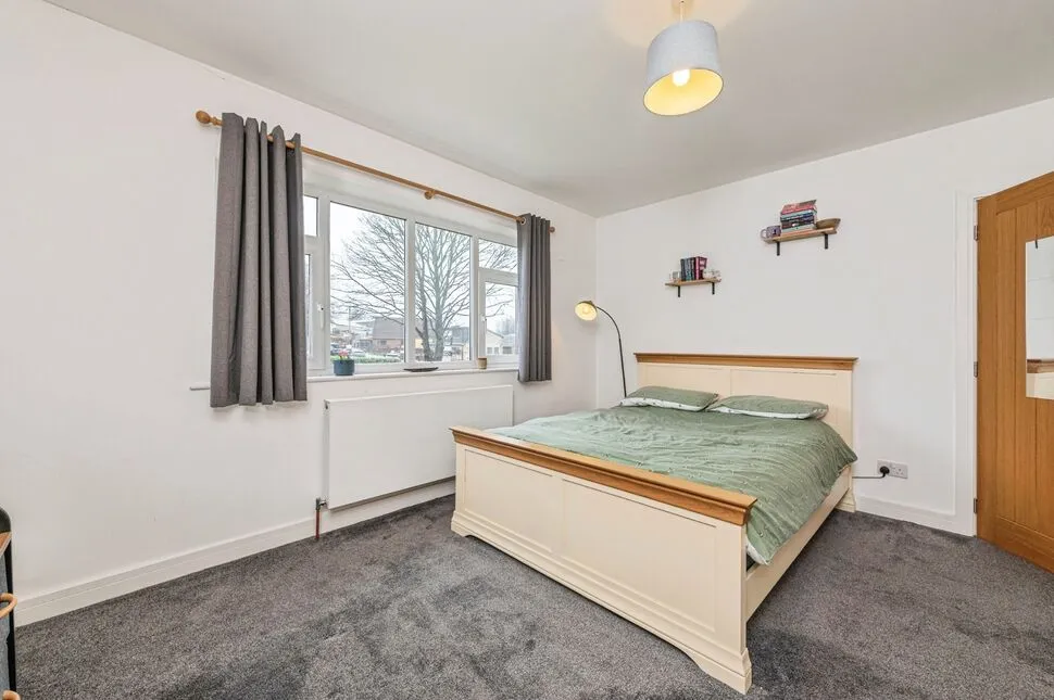 Wakefield Road, Ossett, West Yorkshire, WF5, photo 6