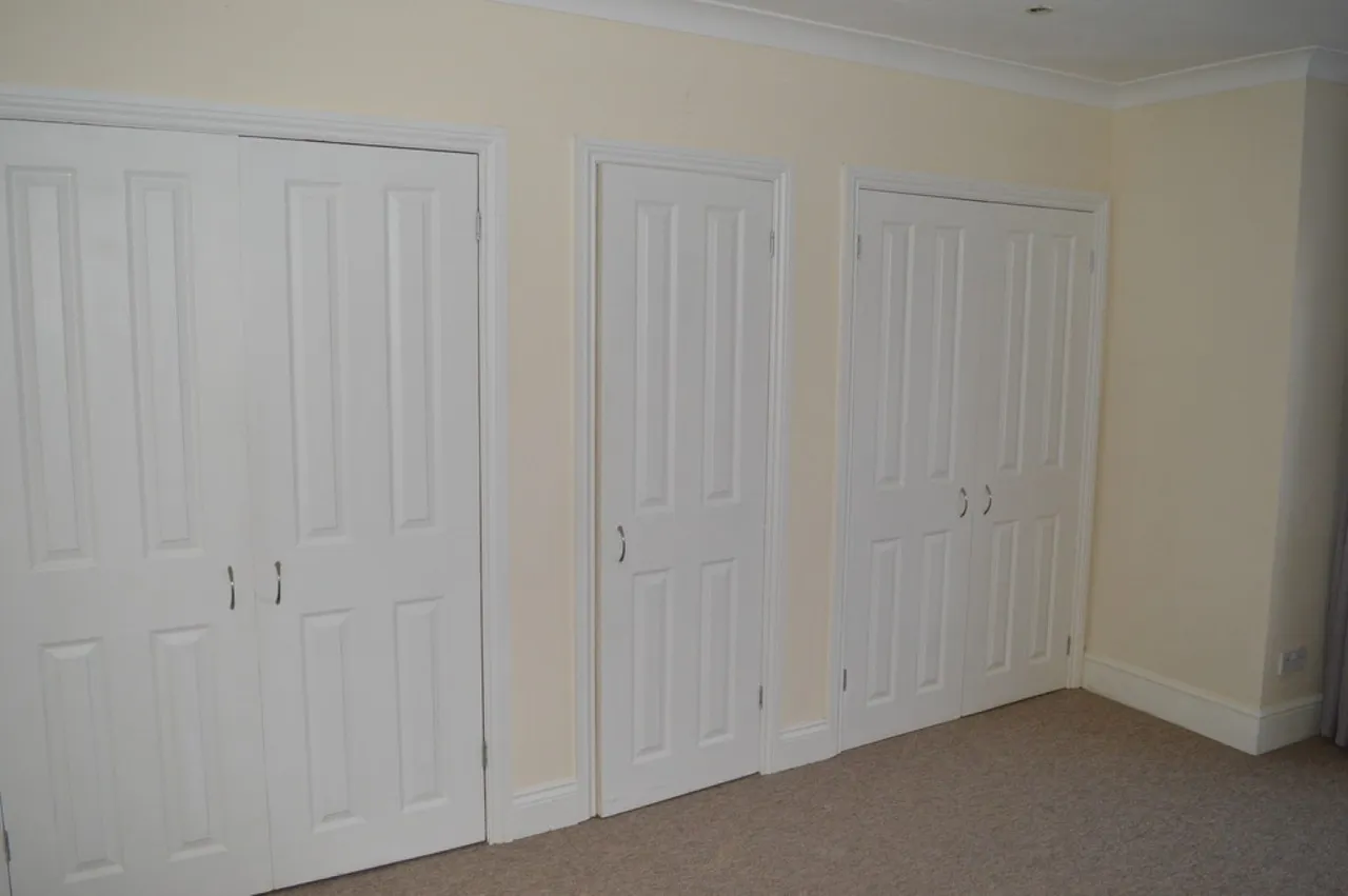 Emerson Road, Poole, photo 10