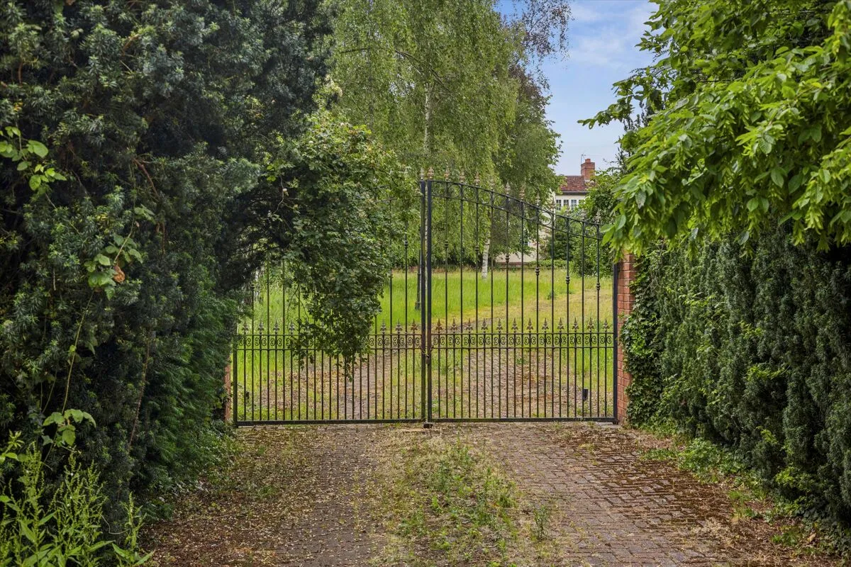 Colletts Farmhouse, Dorsington, CV37, photo 23