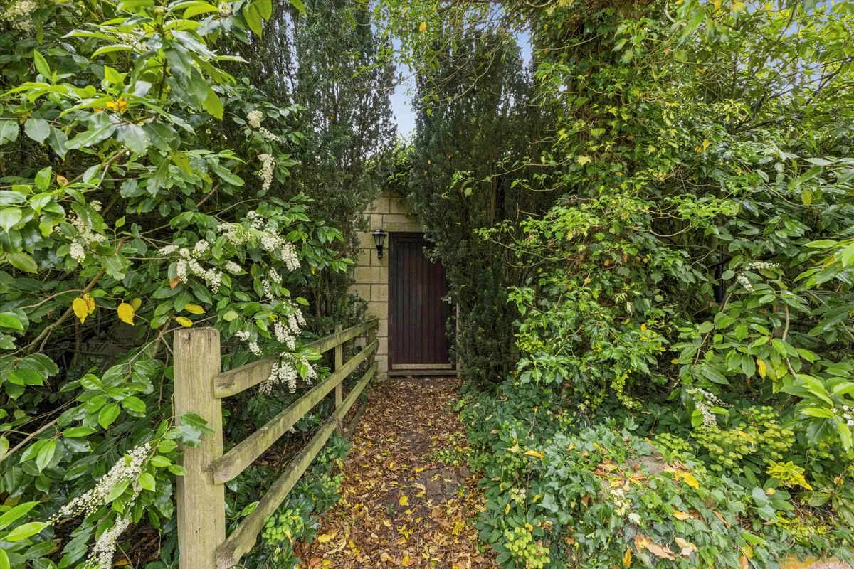 Colletts Farmhouse, Dorsington, CV37, photo 22