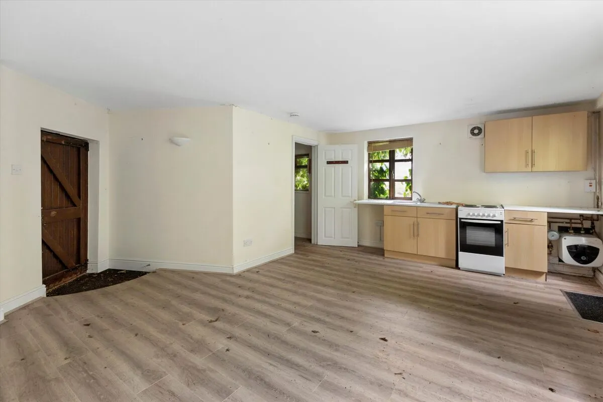 Colletts Farmhouse, Dorsington, CV37, photo 8