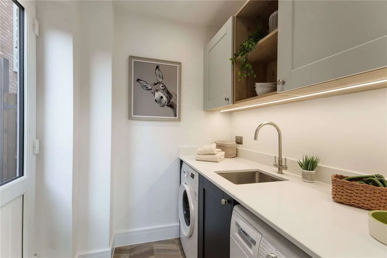 Egerton Nursery, Lambs Close, Hextable, Kent, BR8 7FW, photo 6