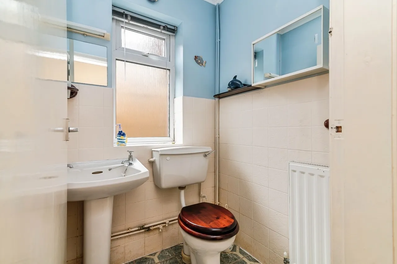 Walsingham Road, Woodthorpe, NG5, photo 13