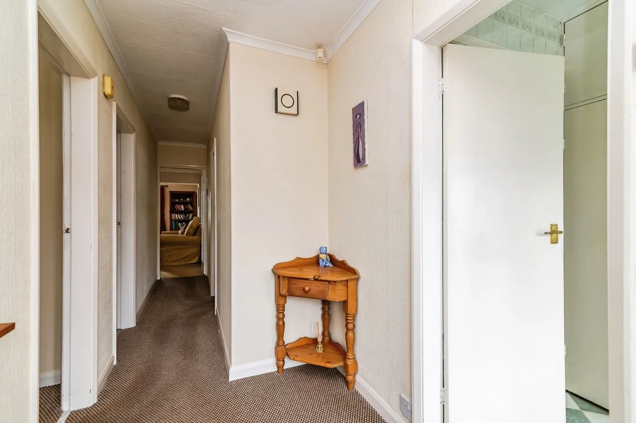 Walsingham Road, Woodthorpe, NG5, photo 14