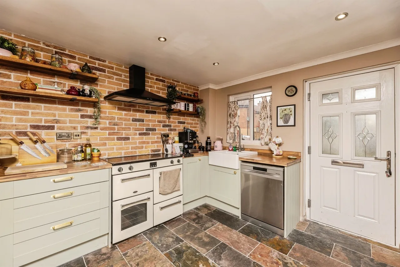 Brackenhill Close, Brayton, Selby, photo 4