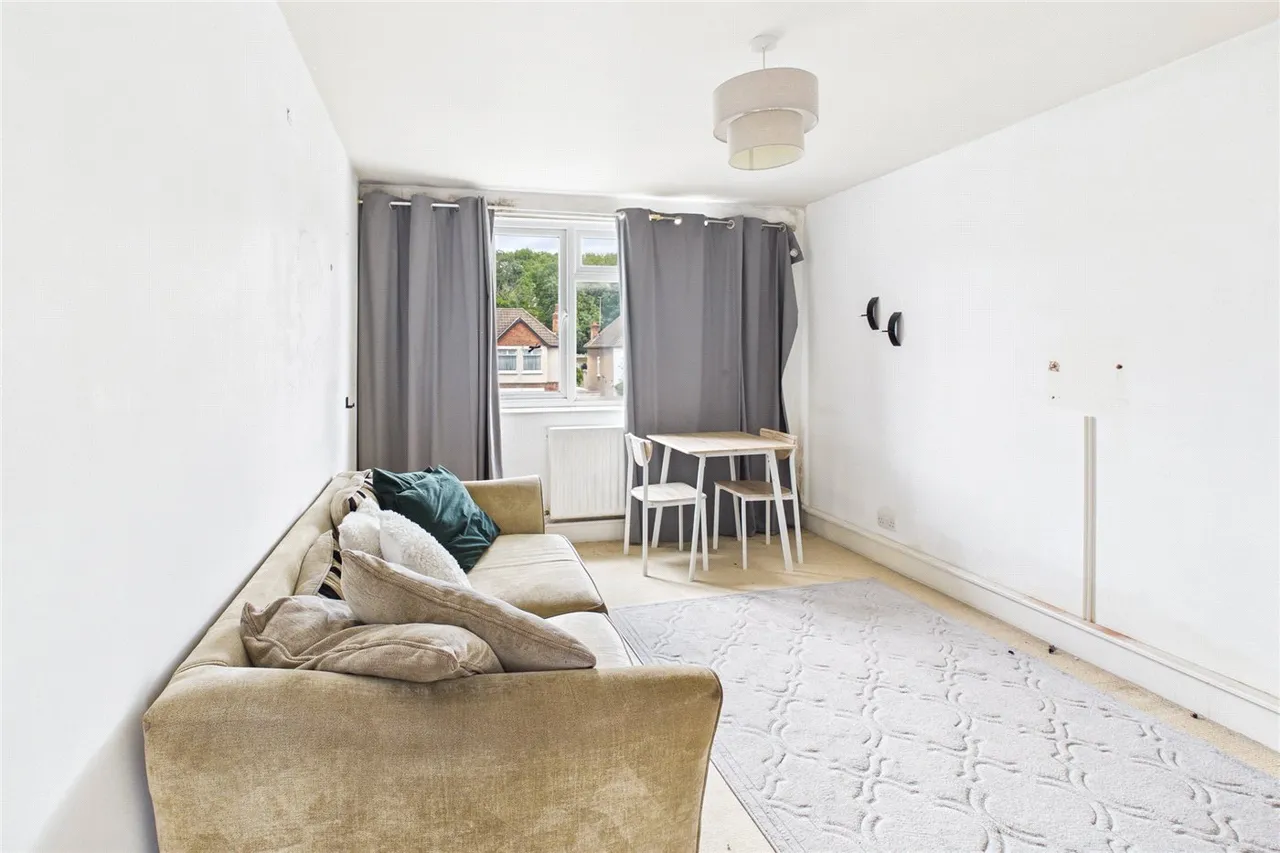Beechcroft Close, Valley Road, London, SW16, photo 7