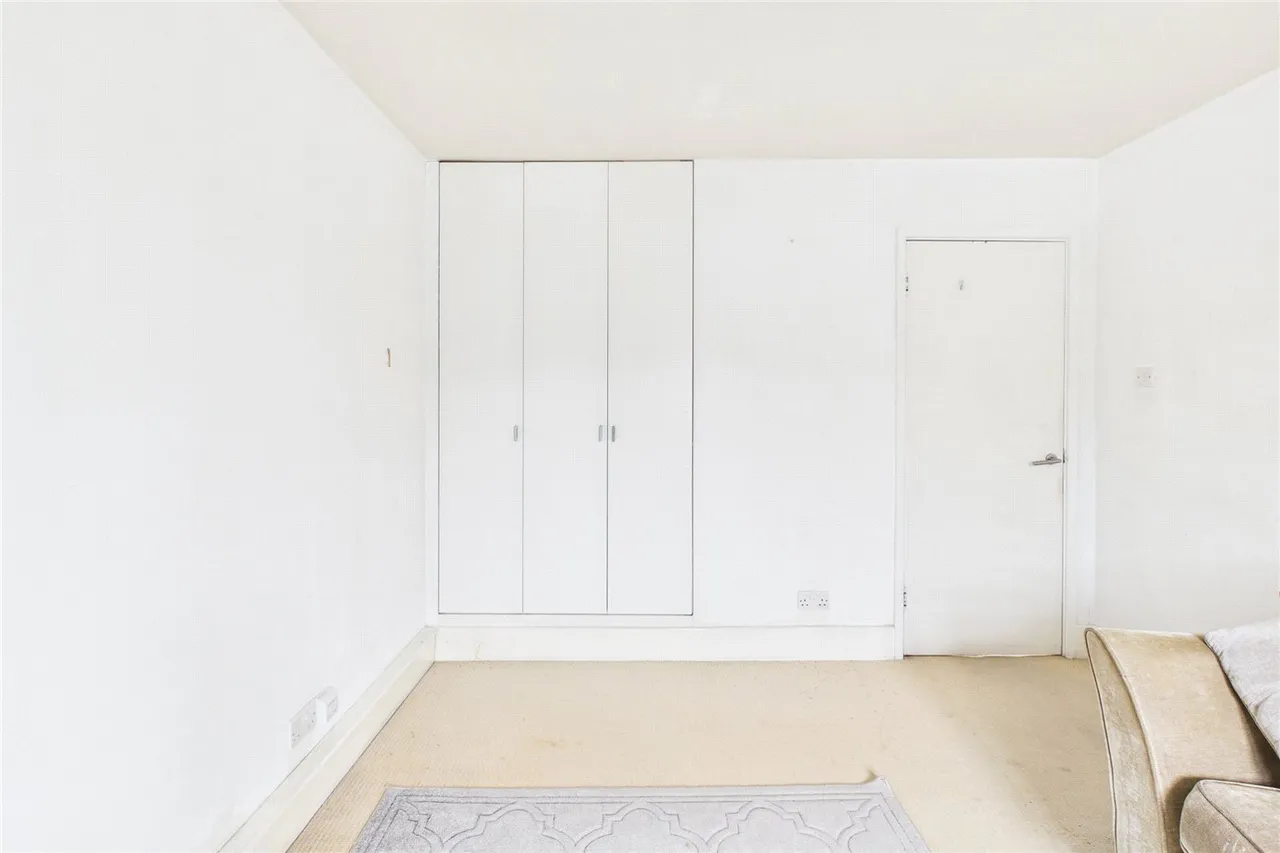 Beechcroft Close, Valley Road, London, SW16, photo 8