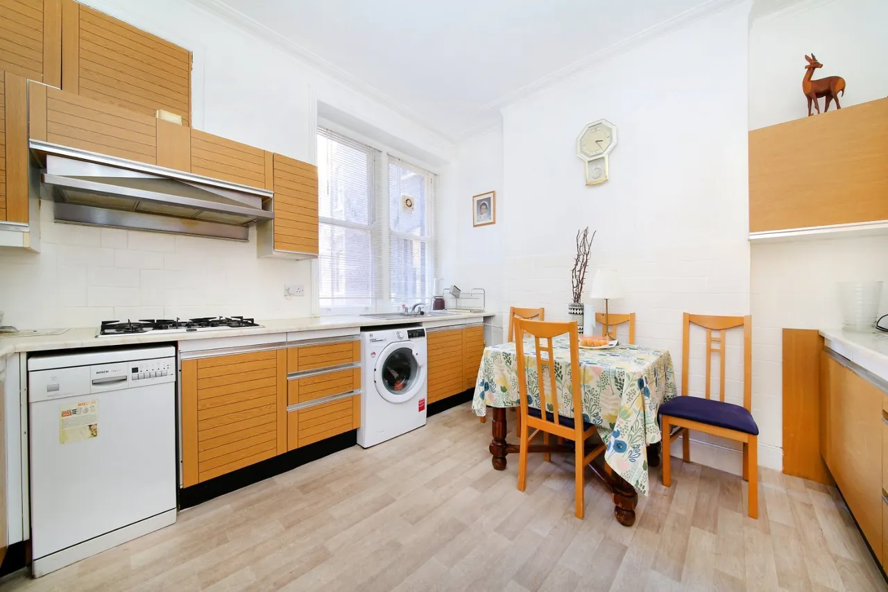 Lurline Gardens, London, SW11, photo 4