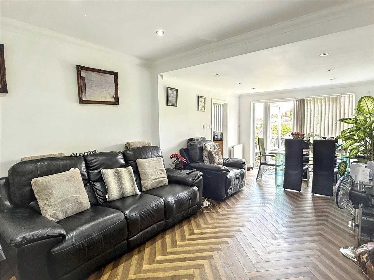 Woodfall Avenue, Barnet, EN5 2HA, photo 3