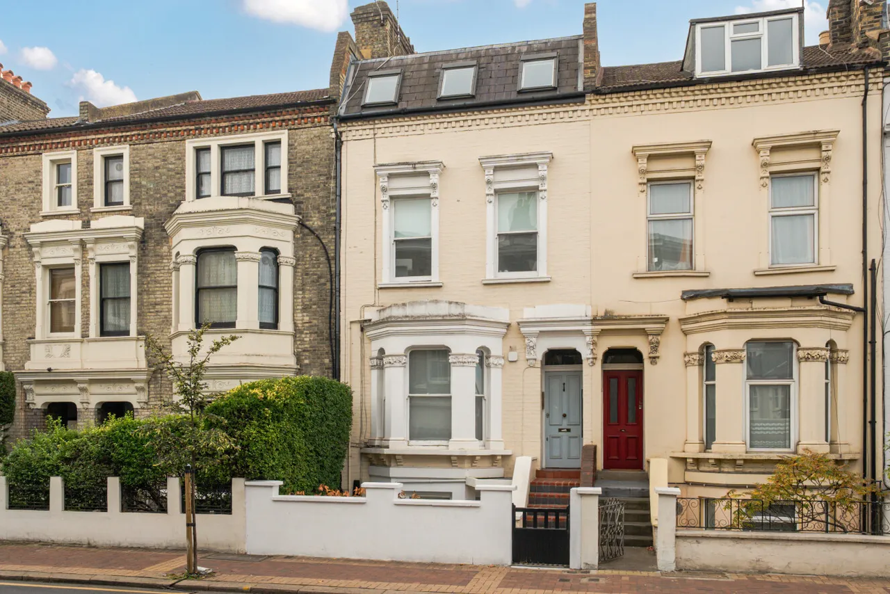 Lower Richmond Road, London, SW15, photo 7