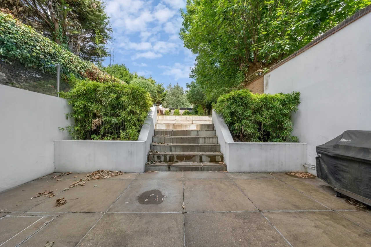Spencer Road, London, SW18, photo 7