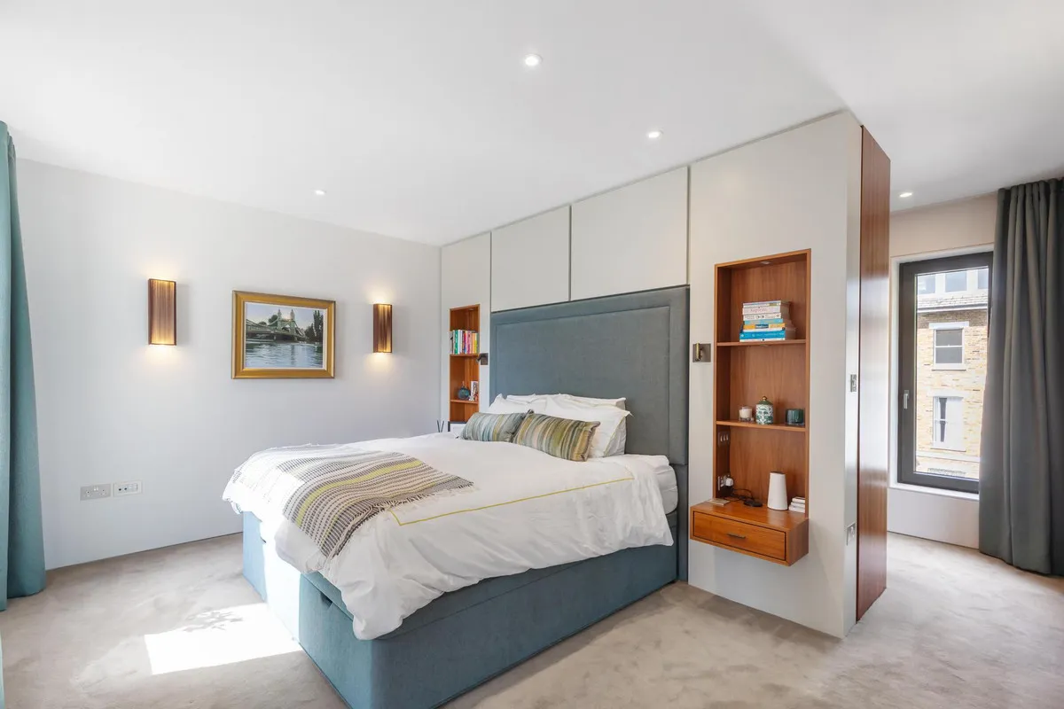 Cromwell Grove, London, W6, photo 22