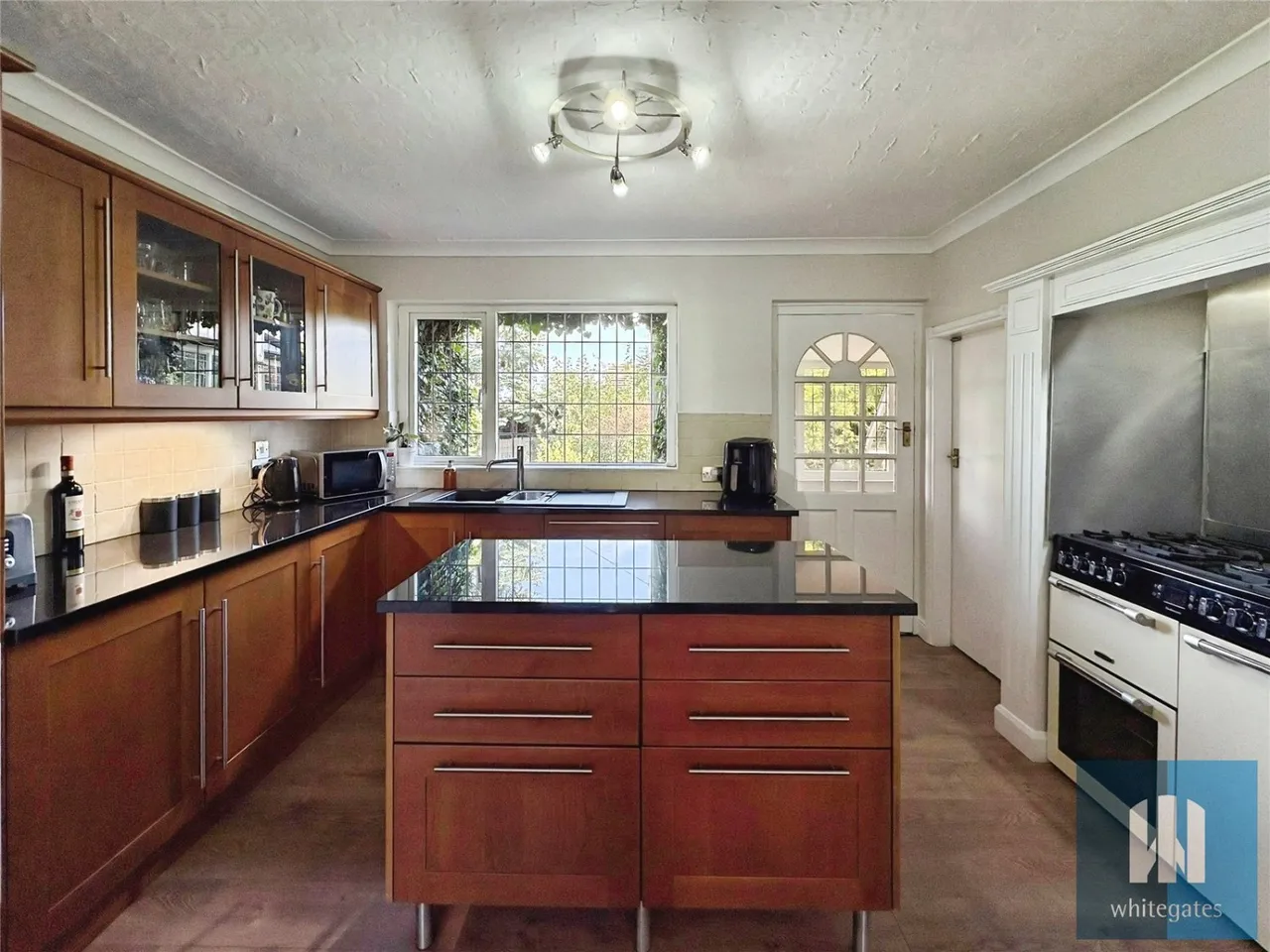 Victoria Road, Liversedge, WF15, photo 5